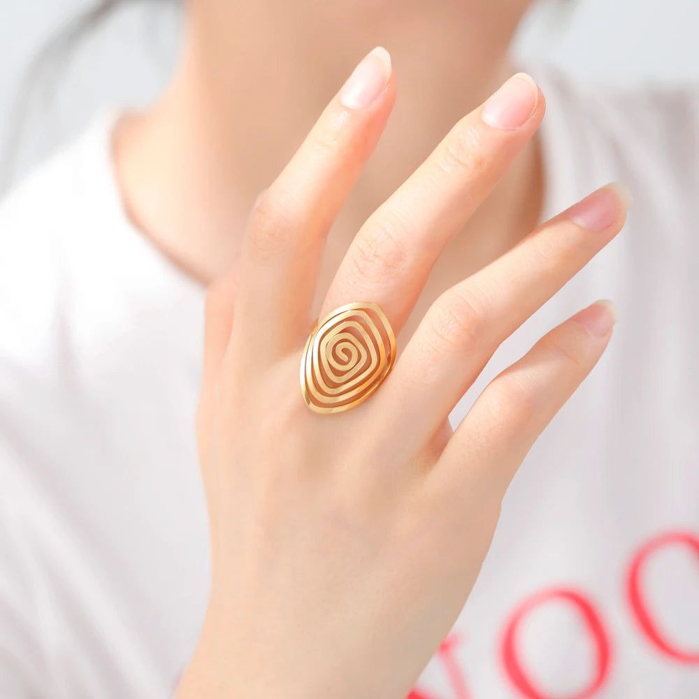 Anillo Espiral Geométrico Mujer oro