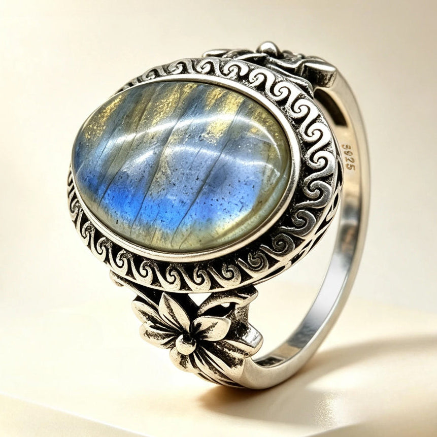 Anillo de estilo antiguo de labradorita