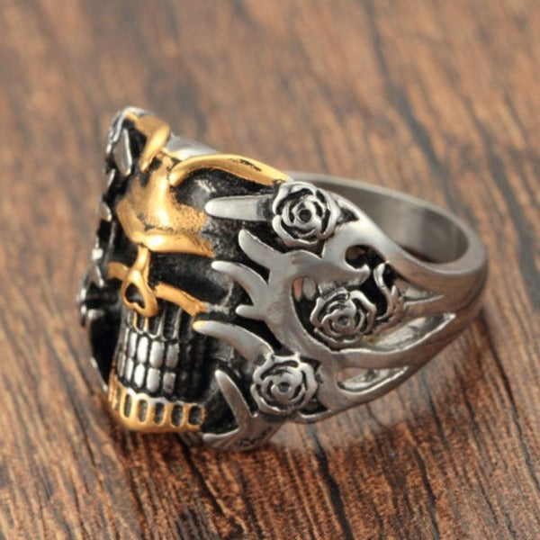 Anillo Cabeza de Muerte Plata y Oro