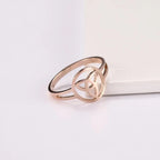 Anillo Triquetra Nudo de la Trinidad Irlandés oro rosa