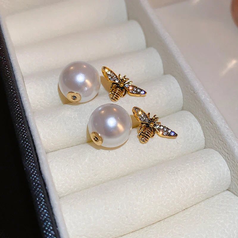 Pendientes abeja y perla blanca