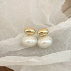 Pendientes con doble perla dorada