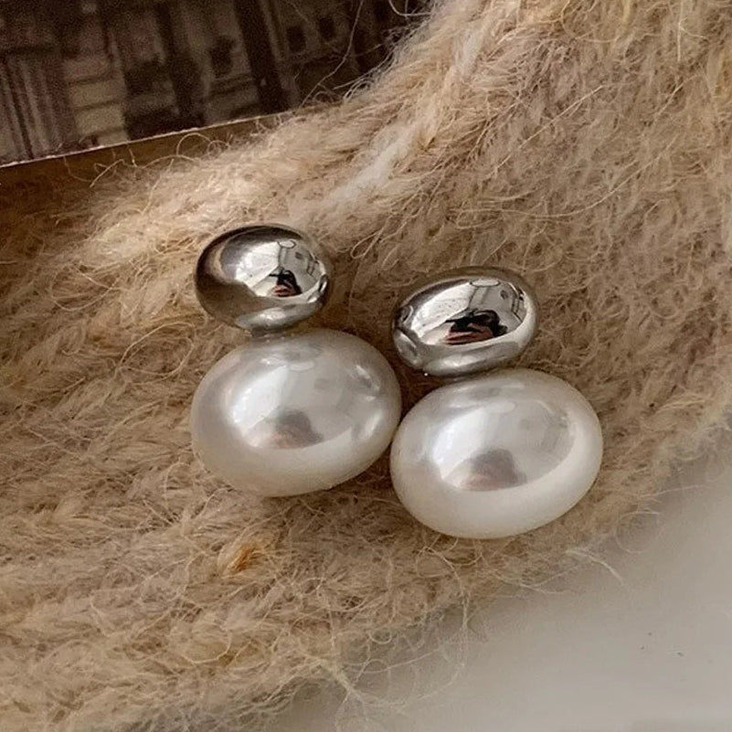 Pendientes con doble perla plateada
