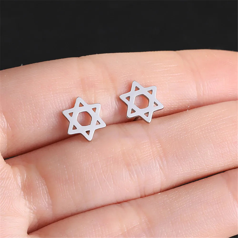 Pendientes con la <span data-glossary-id="etoile-de-david">estrella de David</span> simbólica judía plata