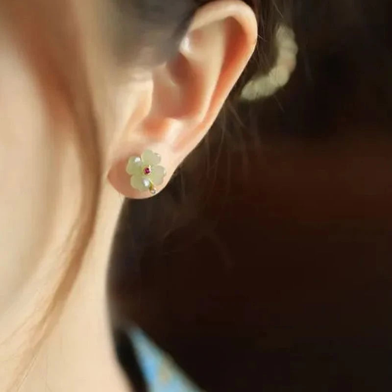 Pendientes de botón con trébol de 4 hojas
