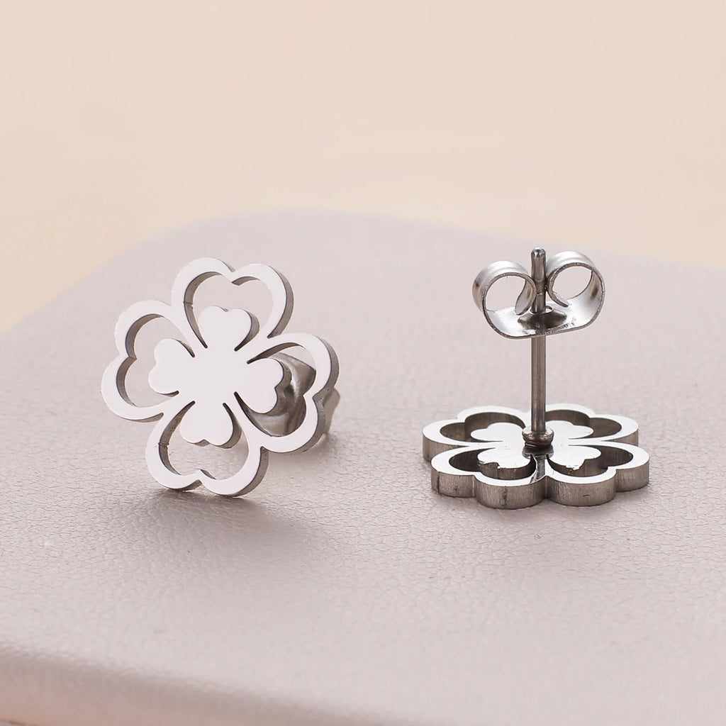 Pendientes de botón de hoja de trébol de 4 hojas plata