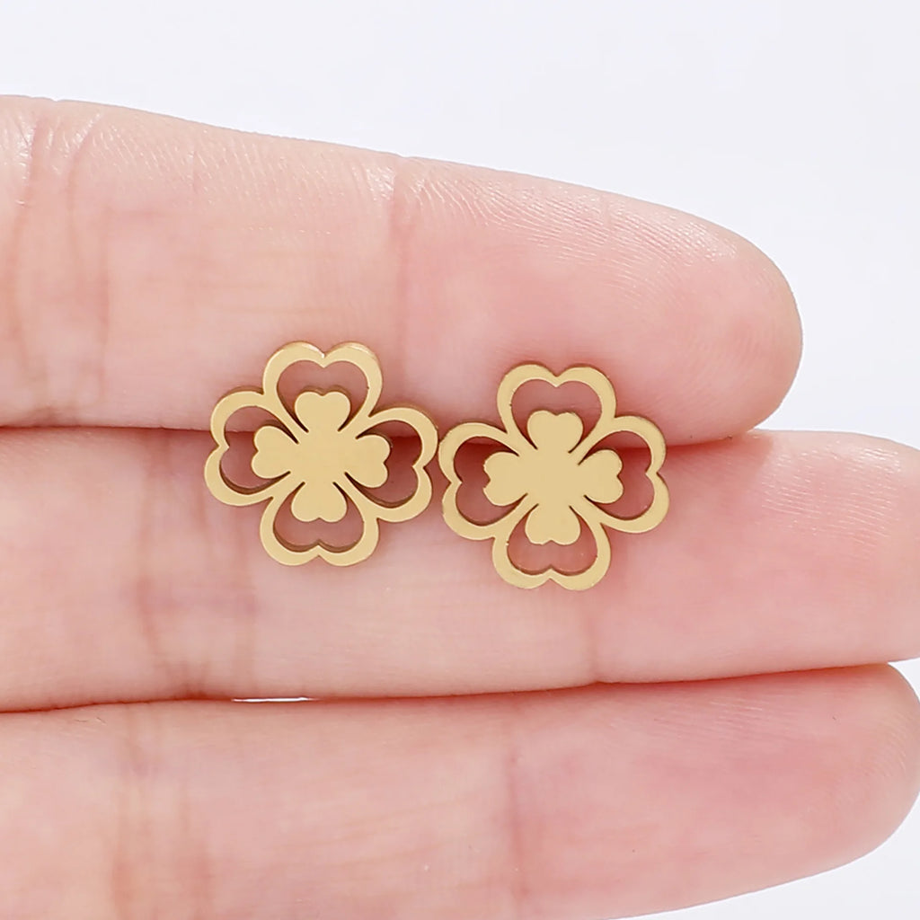 Pendientes de botón de hoja de trébol de 4 hojas oro