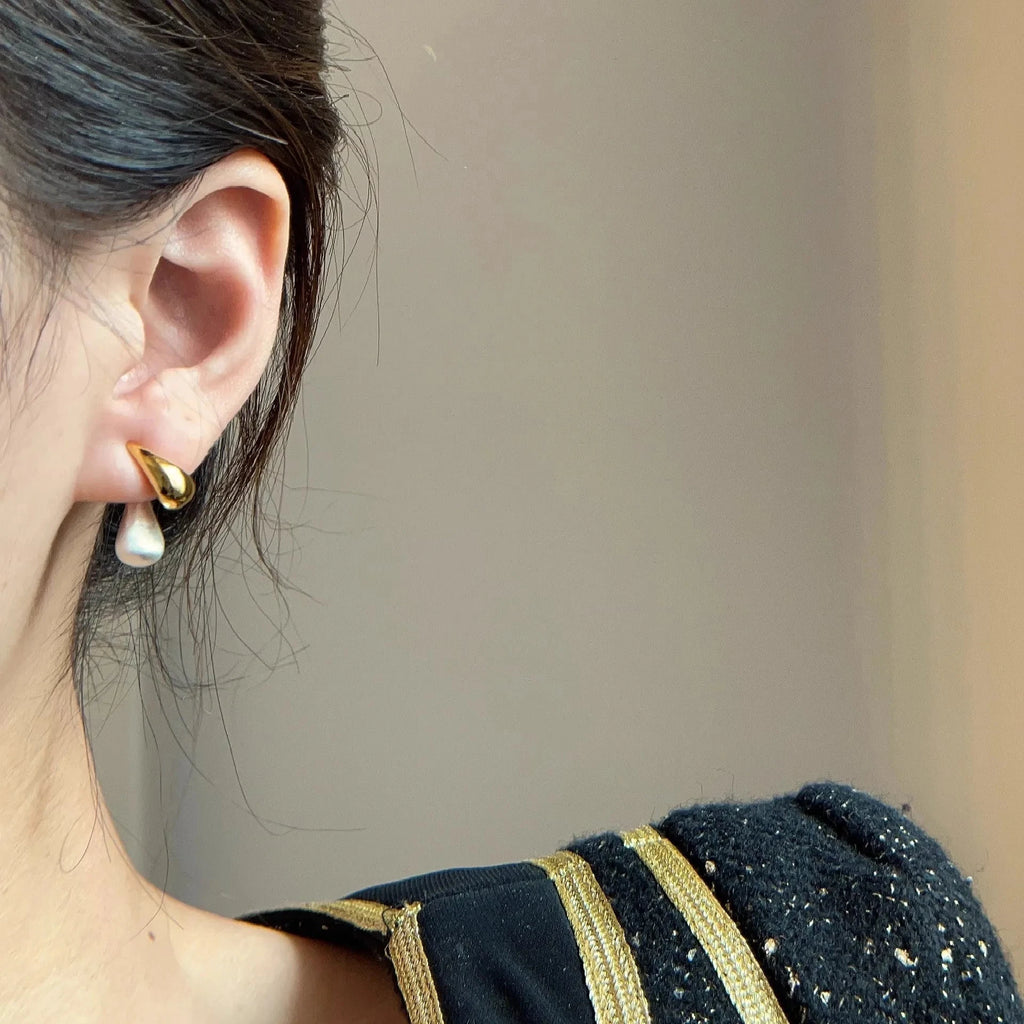 Pendientes de Clavo Gota de Agua