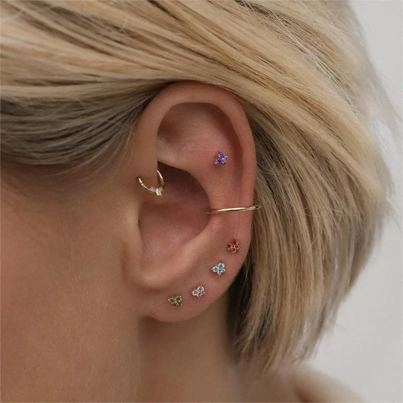 Pendientes de botón con piedra de nacimiento