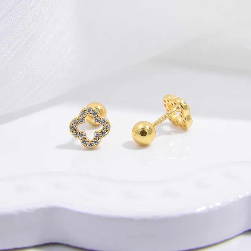 Pendientes de Clavo Trébol de 4 Hojas oro