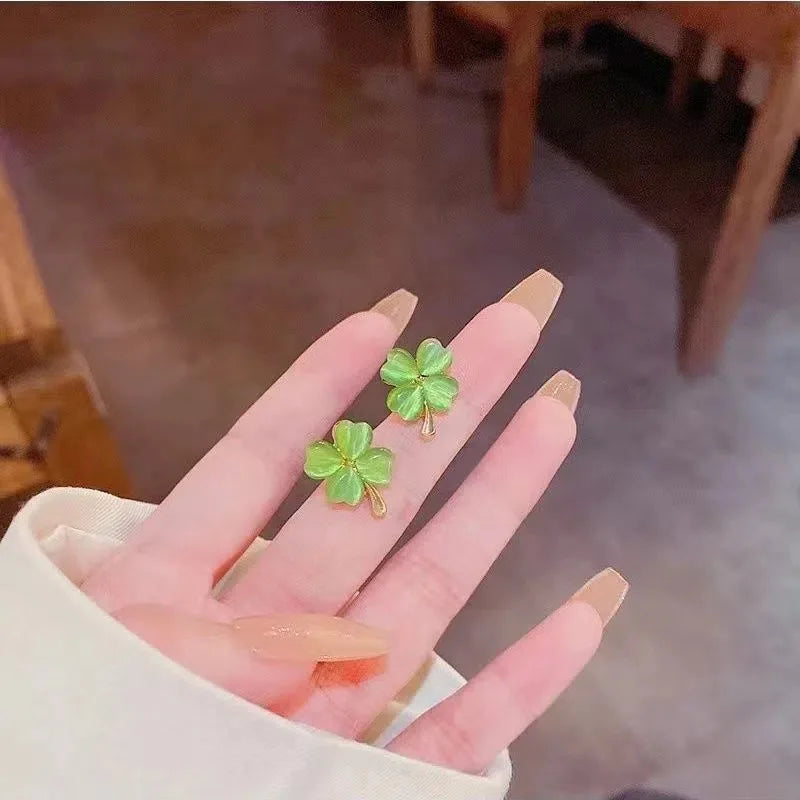 Pendientes de botón Trébol de 4 hojas Verde