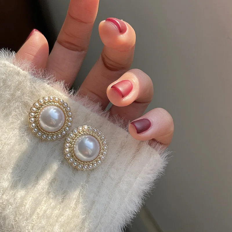 Pendientes de Clavo Vintage con Perla