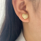 Pendientes de corazón abombado con strass dorado
