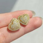 Pendientes de corazón abombado con strass dorado
