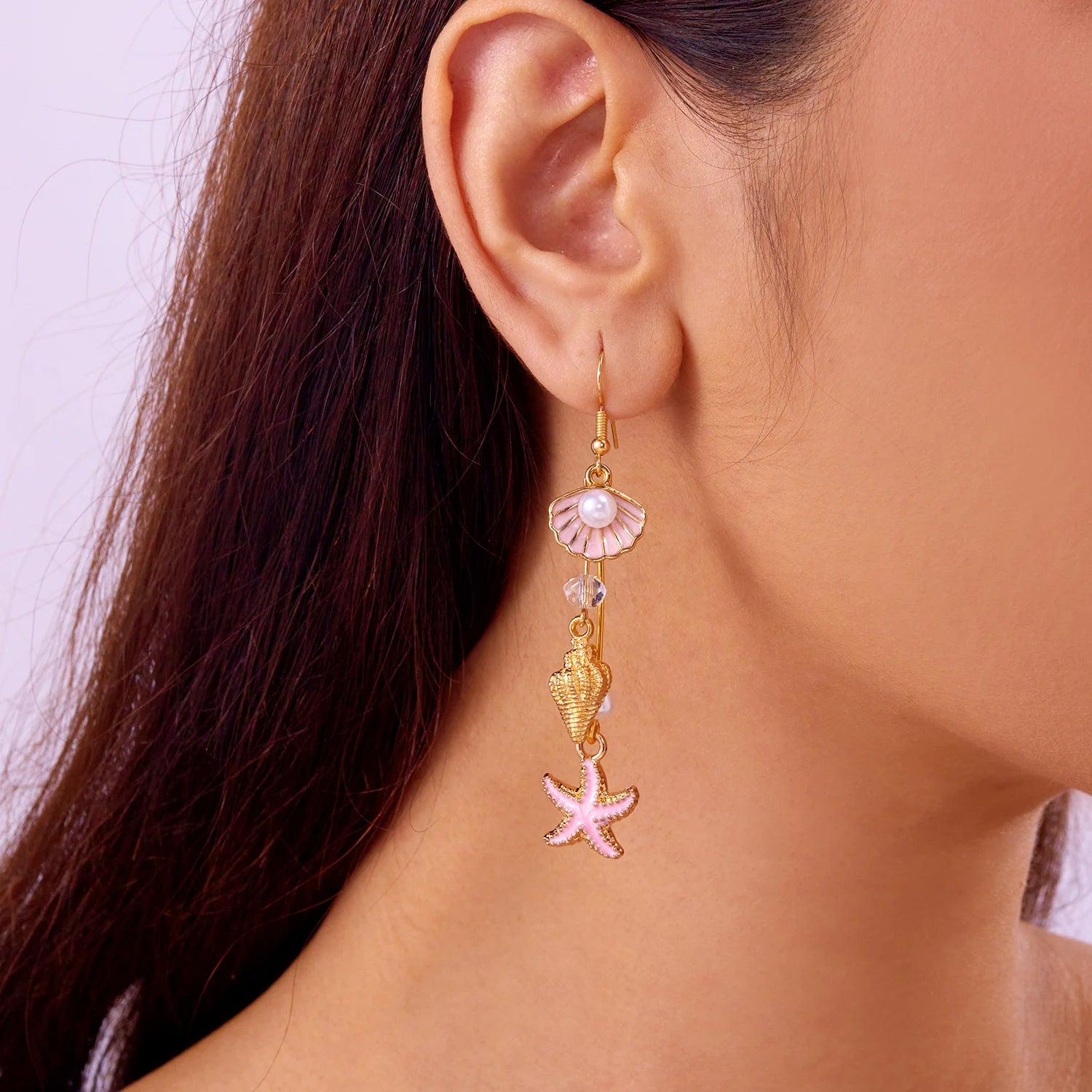 Pendientes colgantes de concha color rosa