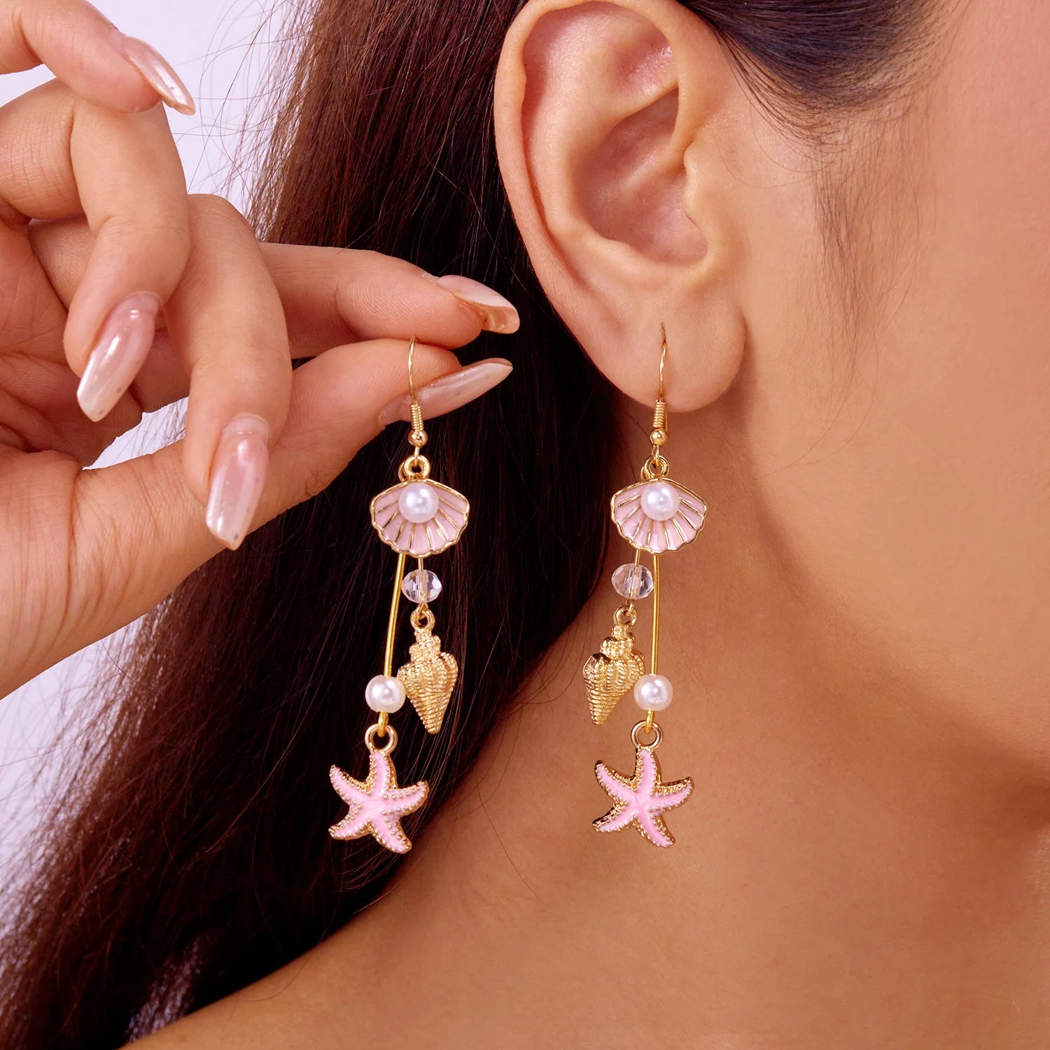 Pendientes colgantes de concha color rosa
