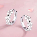 Pendientes de aro con trío de flores