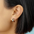 Pendientes de aro abombados con estrellas grabadas dorado