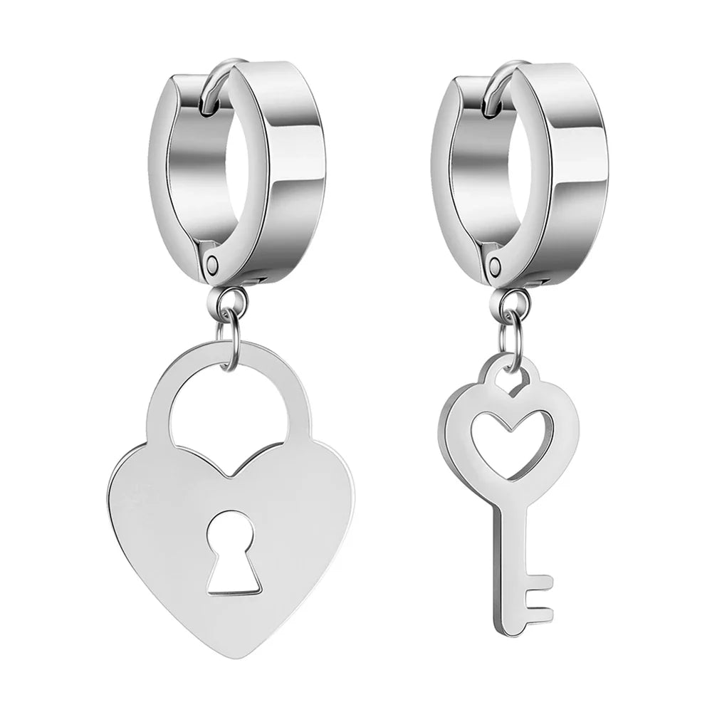 Pendientes de aro con llave y candado plateados