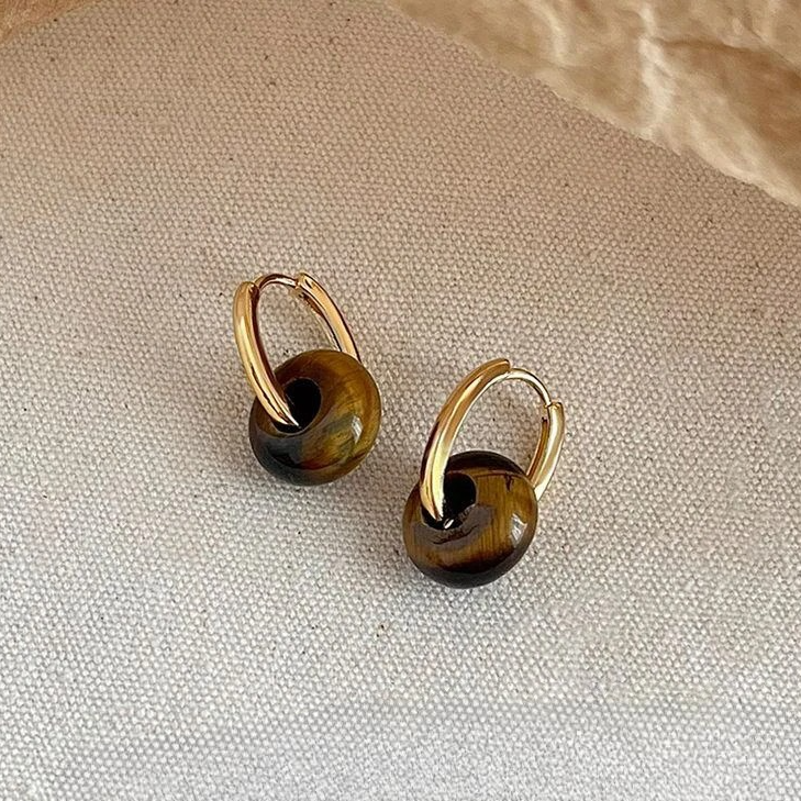 Hoop earrings with round tiger's eye stone beads