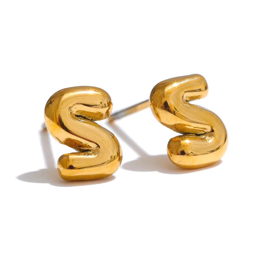 Pendientes personalizados con inicial s