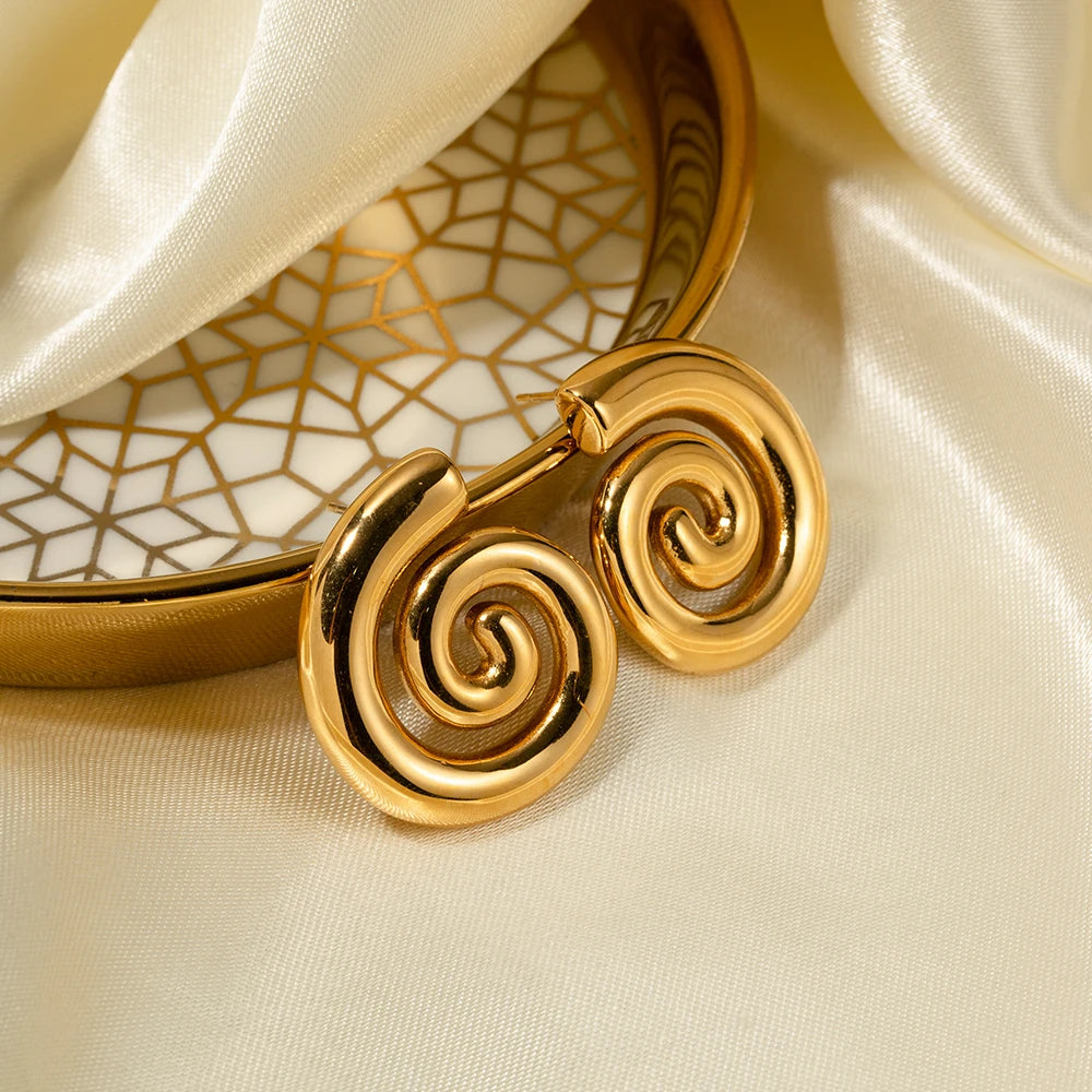 Pendientes en forma de espiral abombada oro
