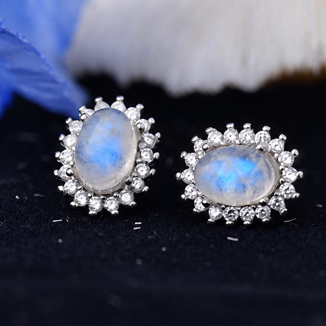 Pendientes de piedras luna con efecto floral