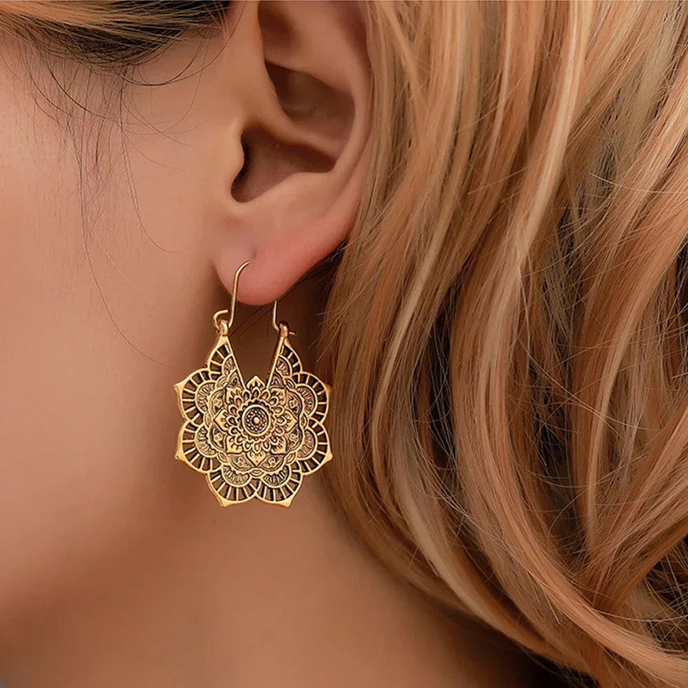 Pendientes de Mujer Mandala Flor oro