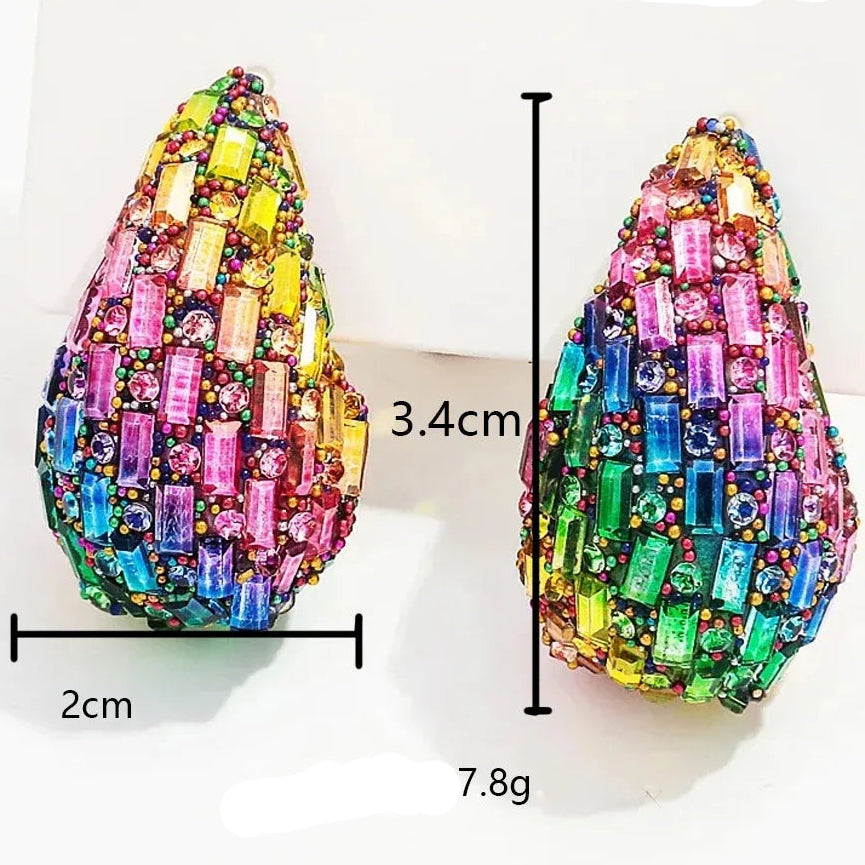 Pendientes de gota de agua pavé con cristales de colores