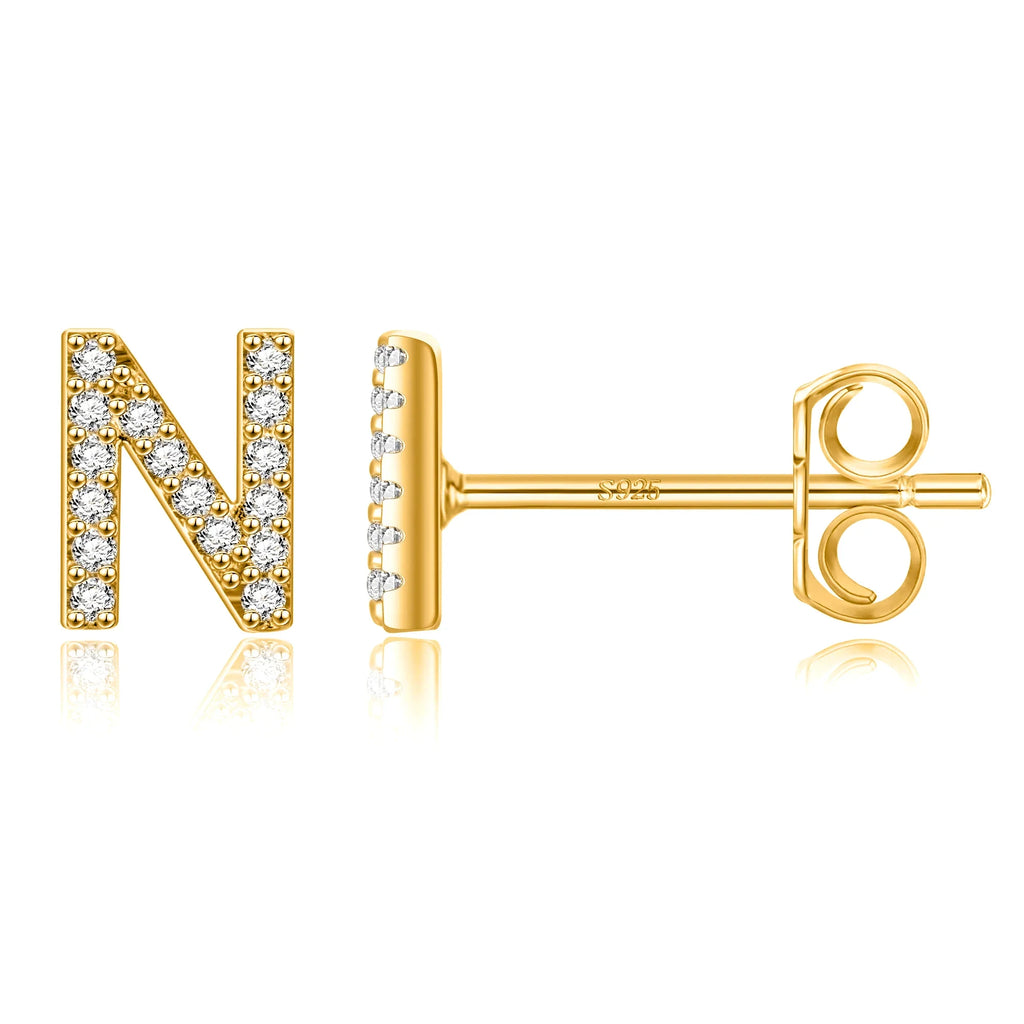 Pendientes iniciales de oro n