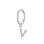 Pendientes de aro con inicial v
