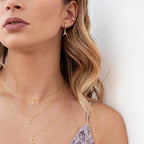 Pendientes de aro con inicial para mujer