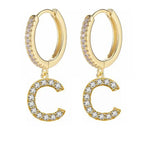 Pendientes de aro con inicial para mujer c