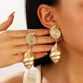 Pendientes Colgantes con Conchas, Caracoles y Espirales