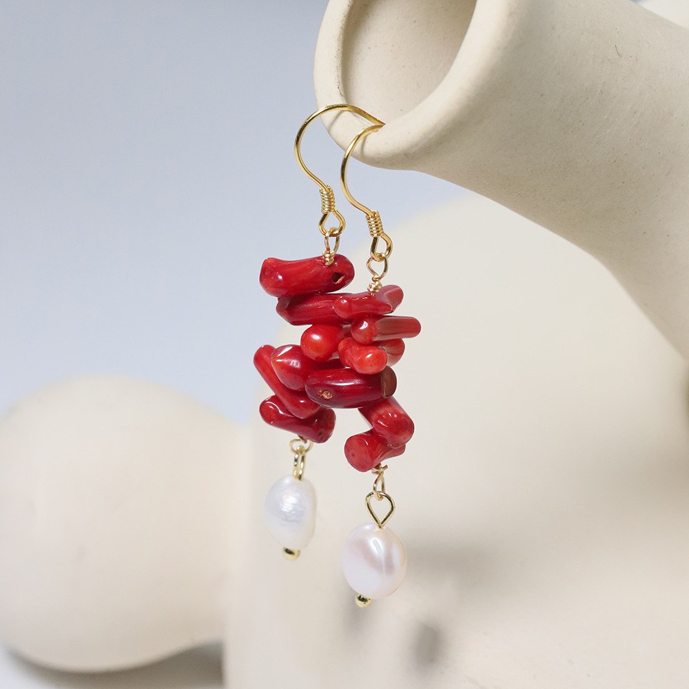 Pendientes Colgantes de Coral con Perlas 