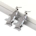 Pendientes colgantes con forma de tiburón gris