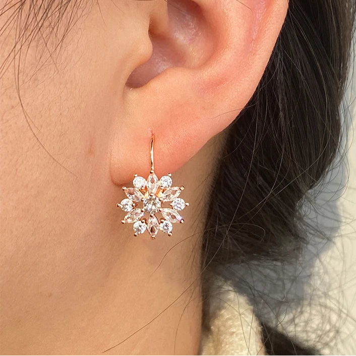 Pendientes Colgantes Flor Circonio blanco