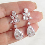 Pendientes colgantes de gota de agua y laurel de cristal en oro rosa
