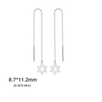 Pendientes largos colgantes con la <span data-glossary-id="etoile_de_david">estrella de David</span> símbolo judío plata