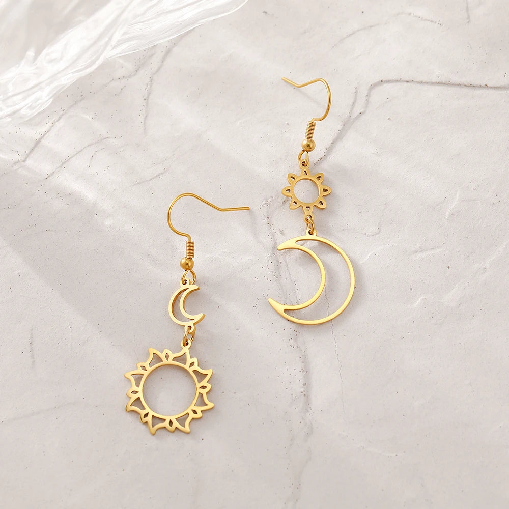 Pendientes Colgantes Luna y Sol oro