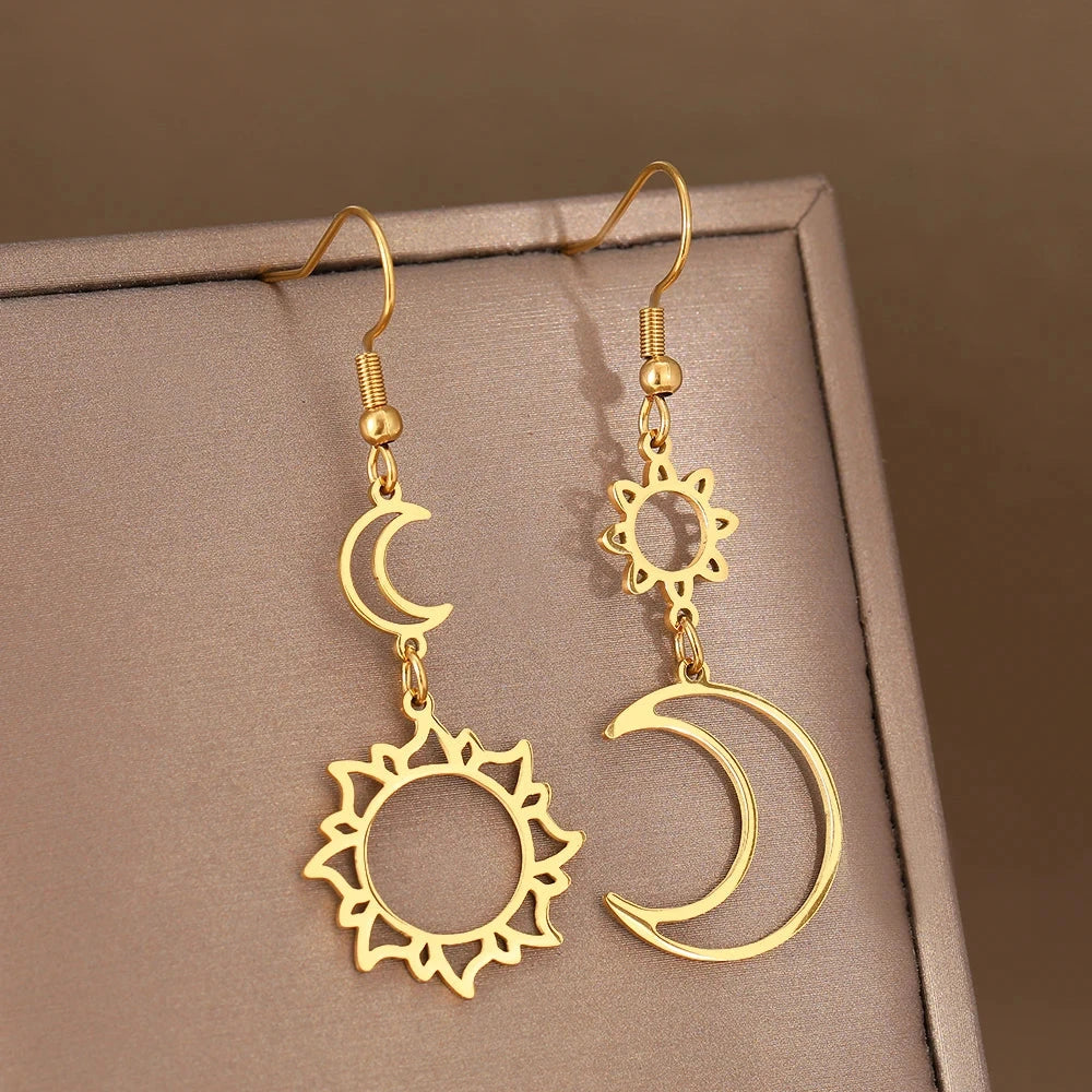 Pendientes Colgantes Luna y Sol oro