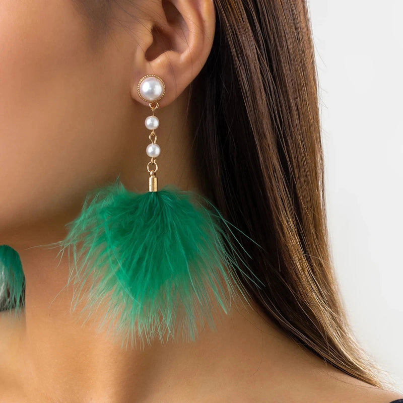 Pendientes Colgantes de Perlas y Plumas 4