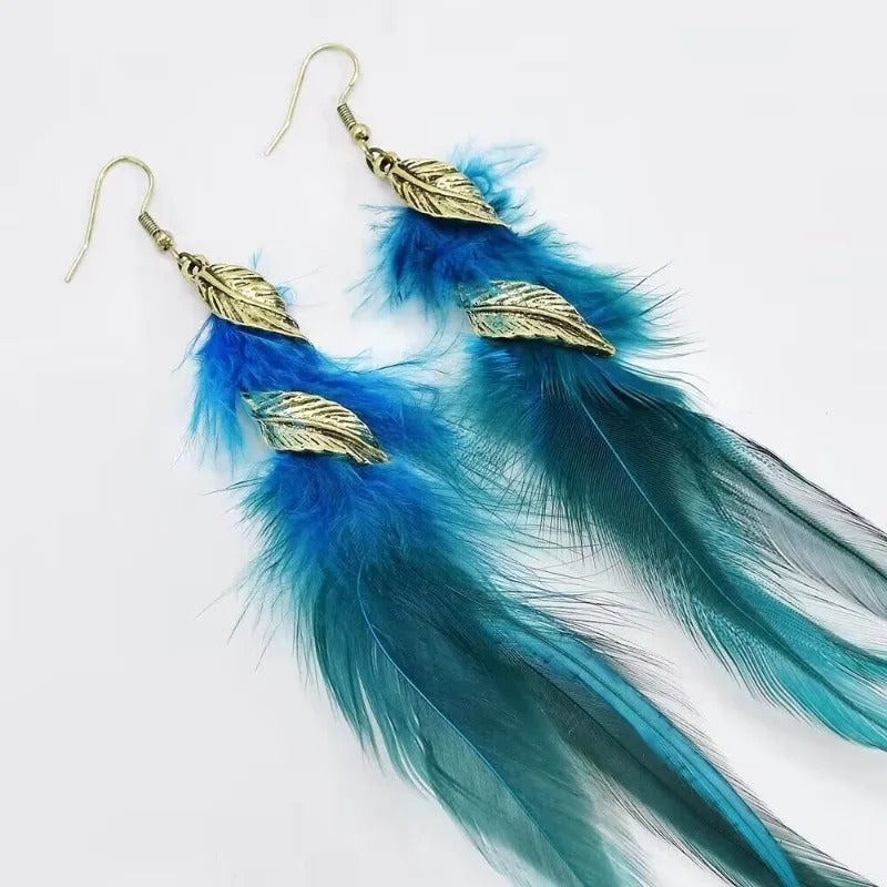 Pendientes colgantes con plumas 