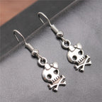 Pendientes colgantes de calavera con lazo pirata