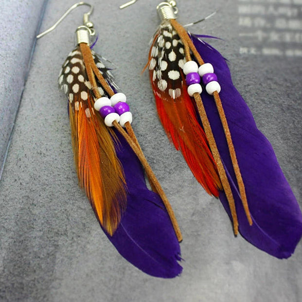 Pendientes de plumas estilo Apaches violeta