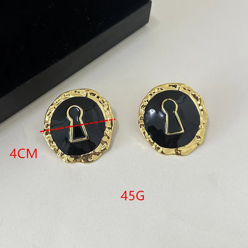 Pendientes redondos llave
