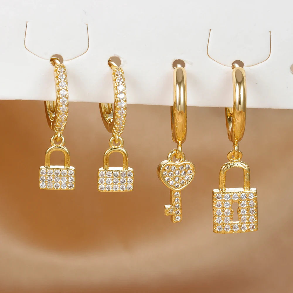 Pendientes de aro llave y candado con strass llave y candado dorado