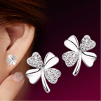Pendientes trébol de cuatro corazones pavé de strass