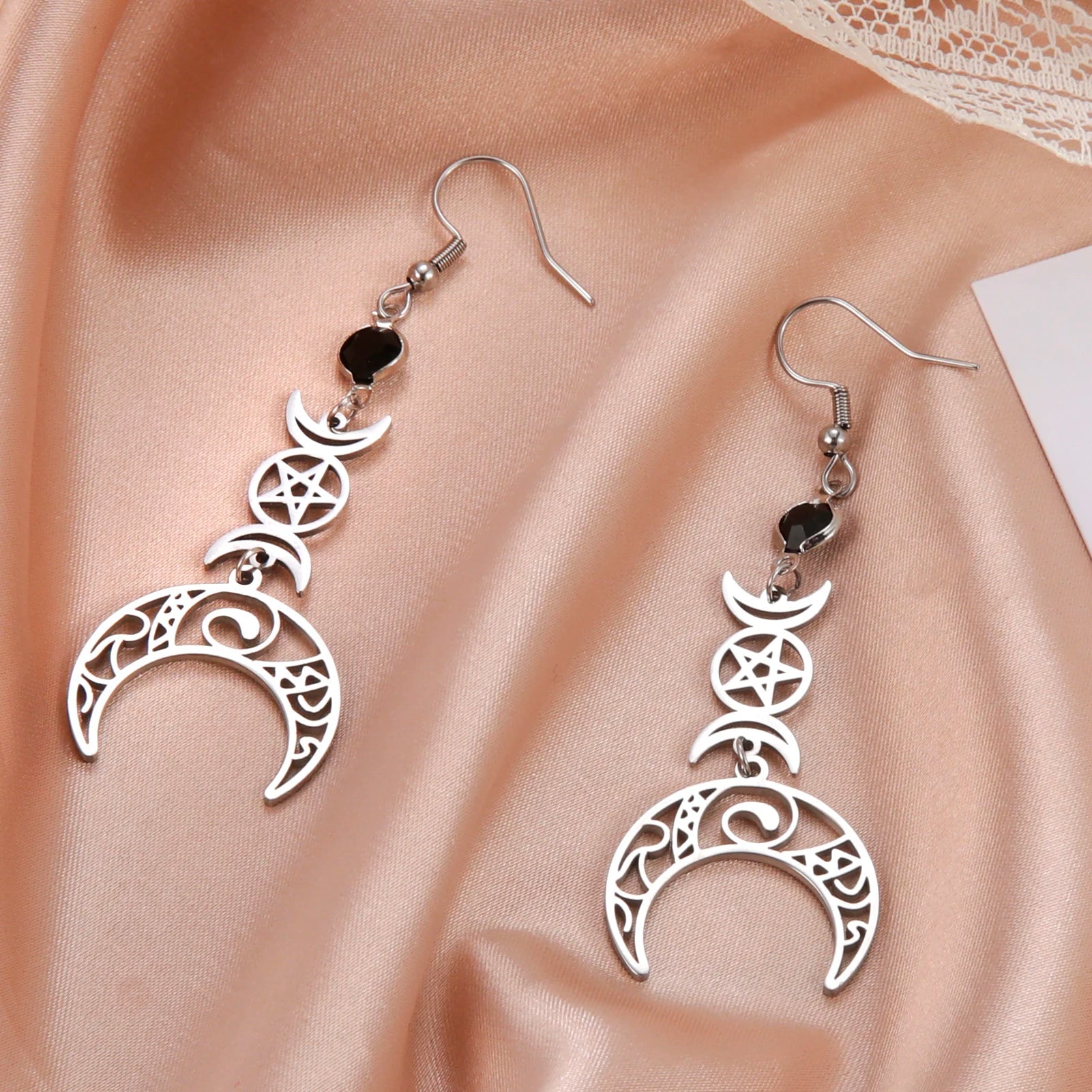 Pendientes Colgantes Triple Luna Brujería Wicca Mujer