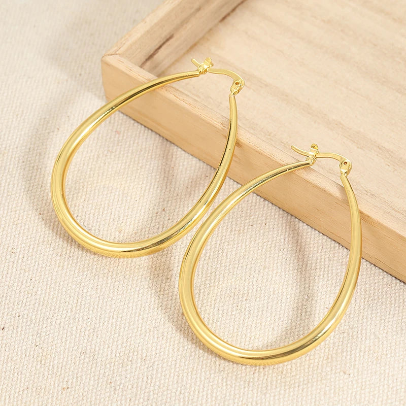 Pendientes vintage exclusivos color oro 